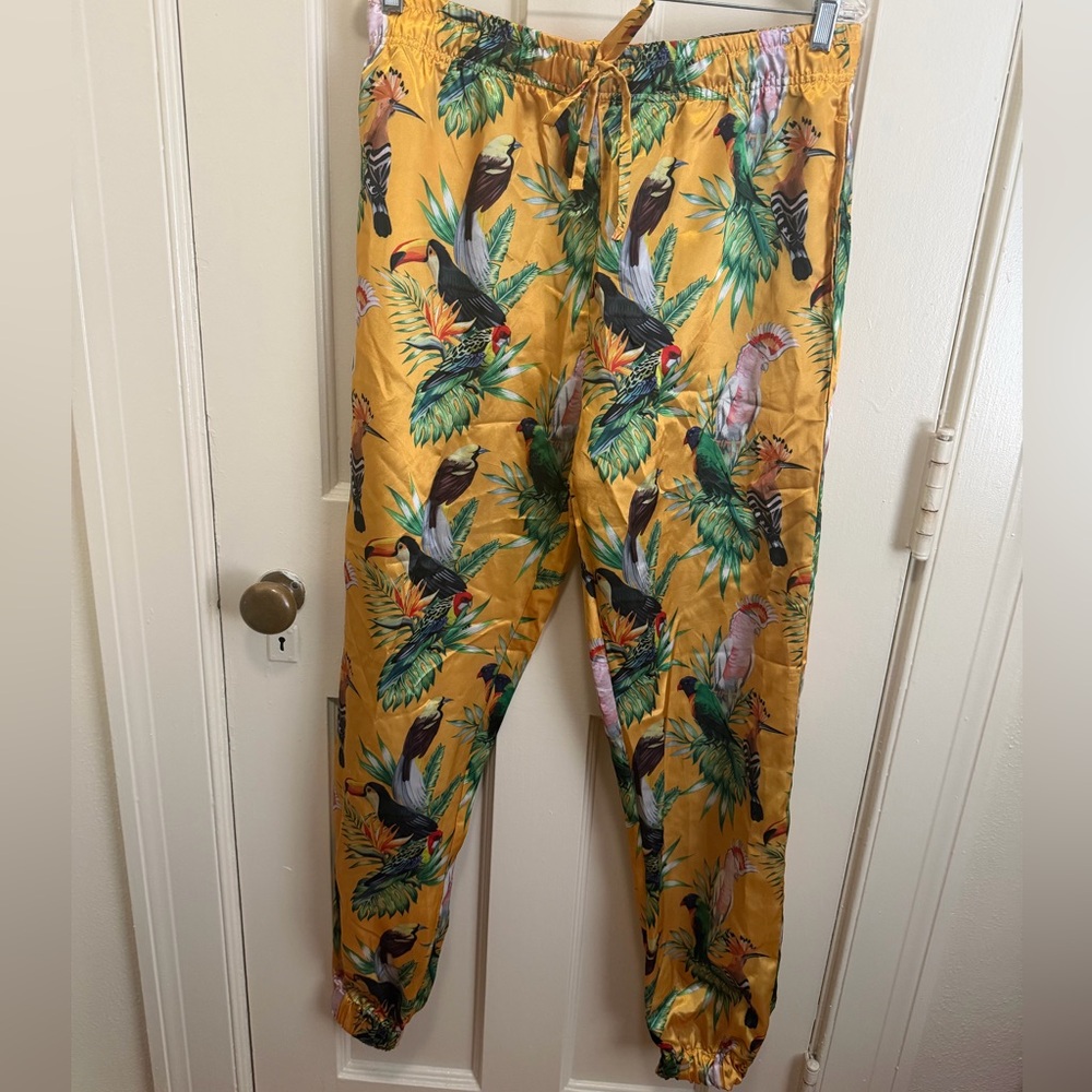 MAD Engine joggers